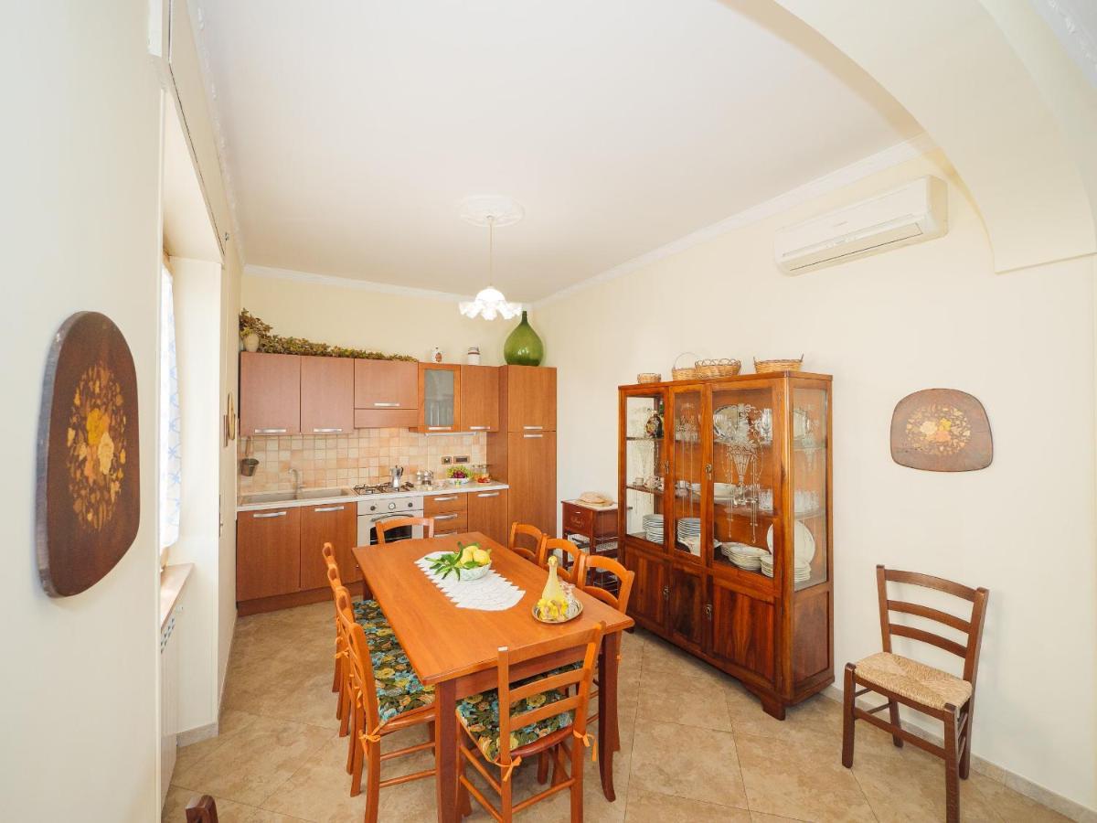 Aranci Apt 67 - Sorrento Centre And Vesuvius View Exteriör bild